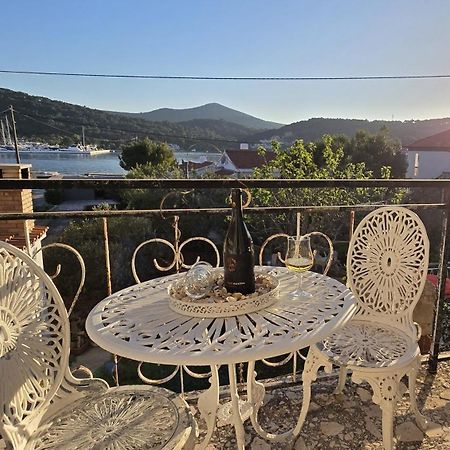 Apartman Andela Preko Kültér fotó